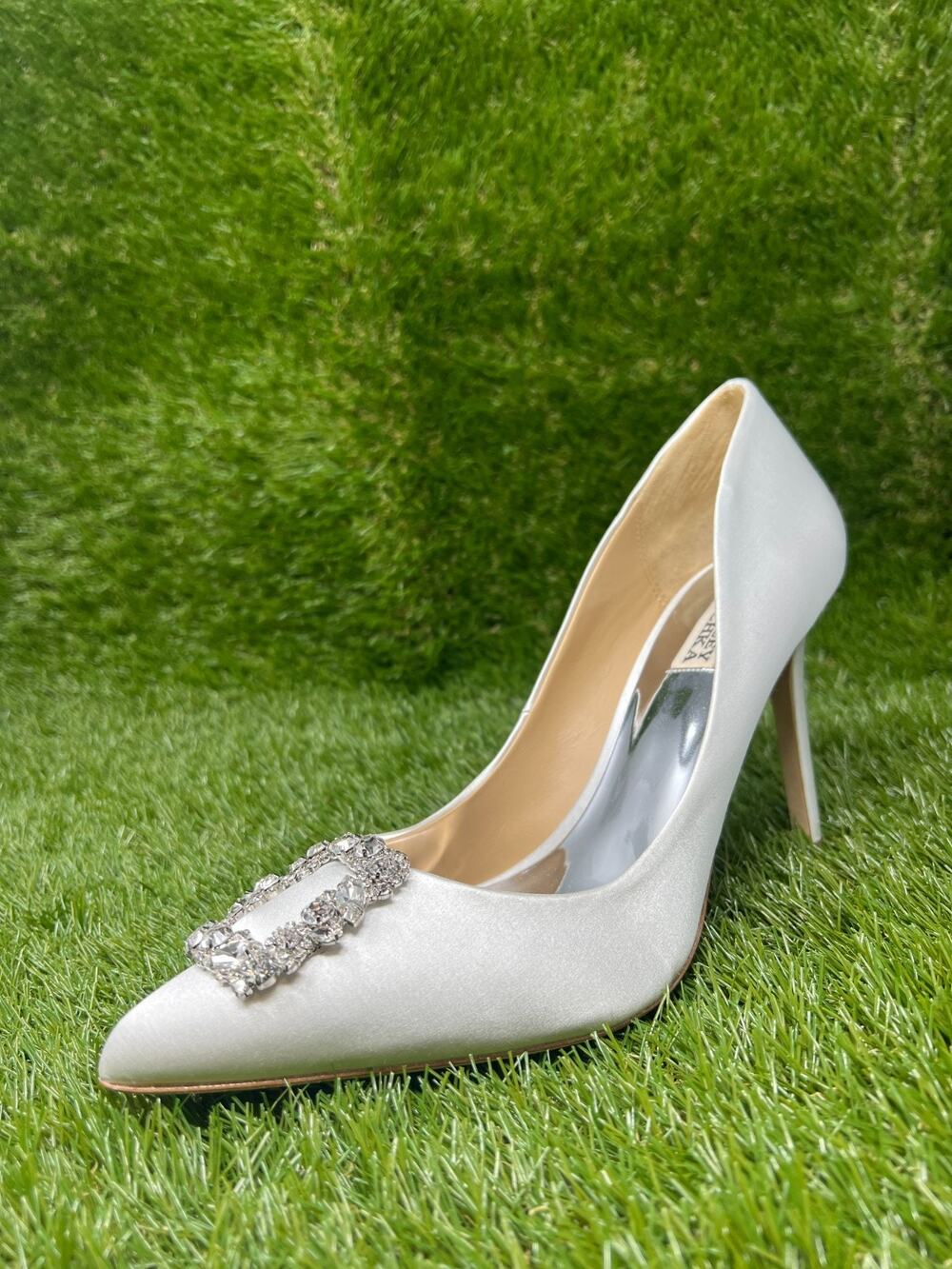 Badgley Mischka Cher Evening Pumps White 11M